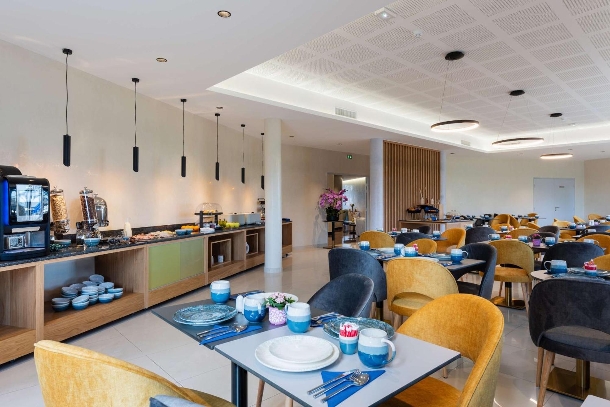 Brit Hotel Privilege Paris ロニー＝スー＝ボワ エクステリア 写真